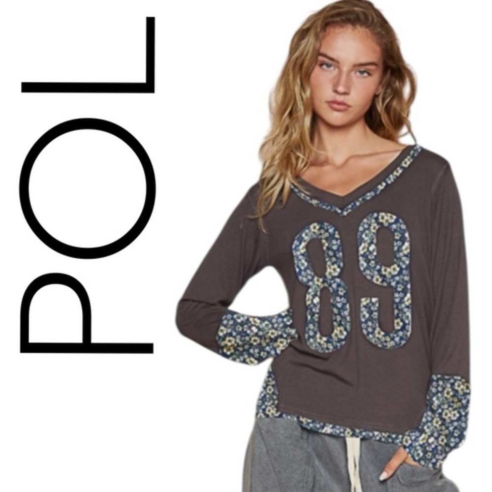 New POL Gray Floral Number Patch Long Sleeve Knit